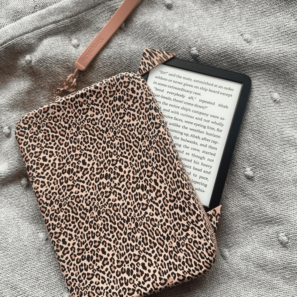 Leopard print accessories for handheld devices like kindle paperwhites, matching Leopard print straps available on a blanket - Buy Kindle Accessories Direct